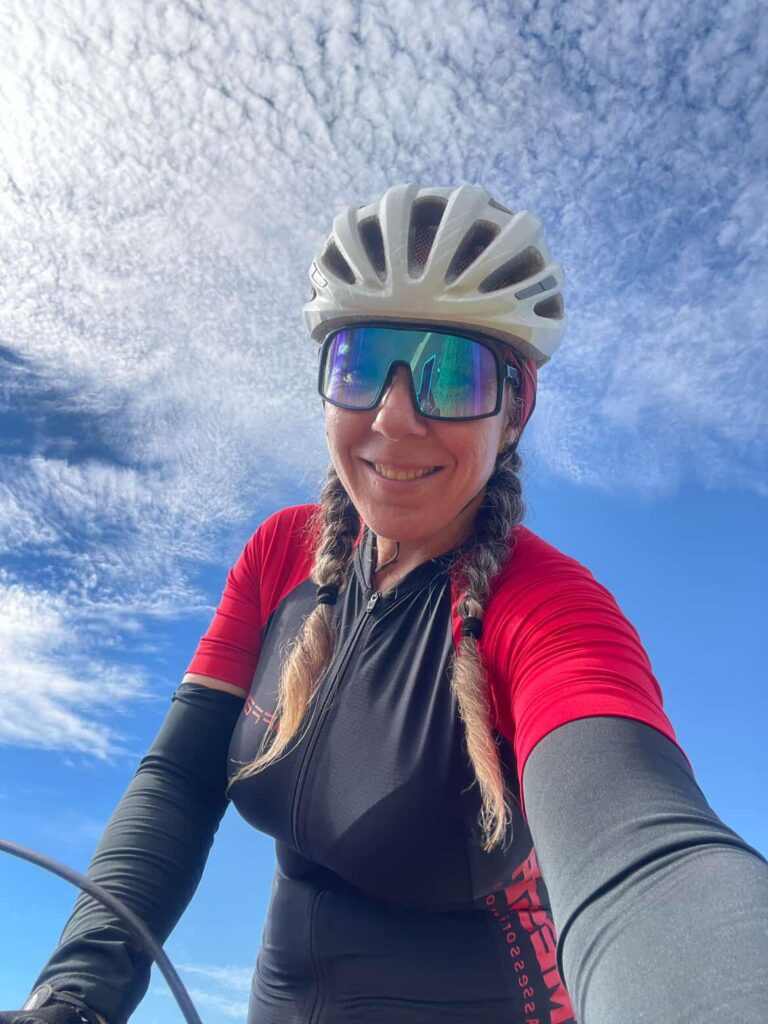 Ciclista de Amambai completa desafio internacional com 498 km pedalados em oito dias