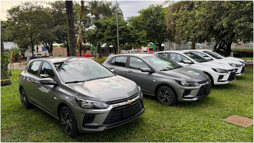 Prefeitura de Caarapó adquire cinco veículos para reforçar o transporte da Saúde Prefeitura de Caarapó adquire cinco veículos para reforçar o transporte da Saúde