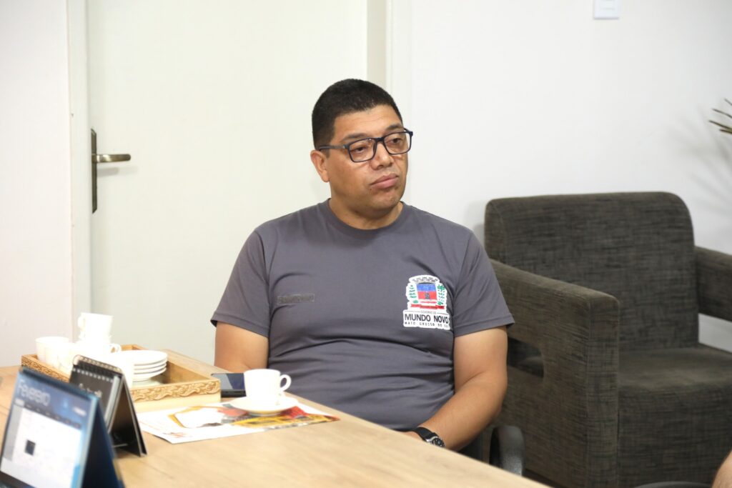 Governo de Mundo Novo recebe empresários catarinenses interessados na implantação de empresa no município