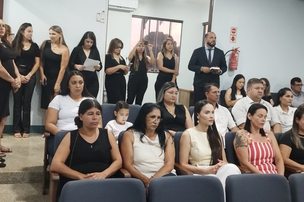 Sessão solene marca a abertura do ano legislativo 2026 na Câmara de Aral Moreira