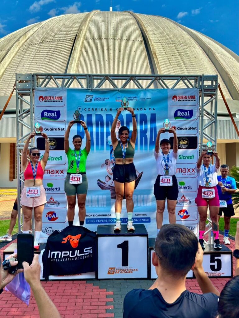 Servidoras de Iguatemi se destacam na "Corrida da Padroeira" em Guaíra (PR)