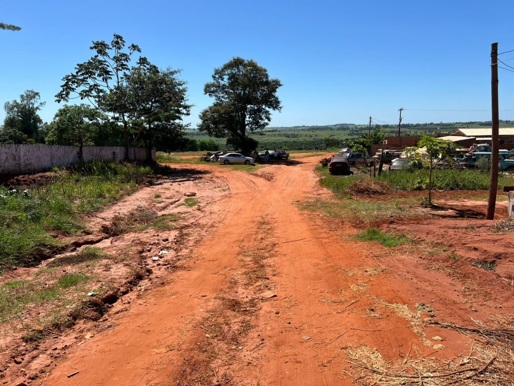 Governo de Japorã destaca urbanização e reitera pavimentação da ‘rua da Invasão’ Governo de Japorã destaca urbanização e reitera pavimentação da ‘rua da Invasão’