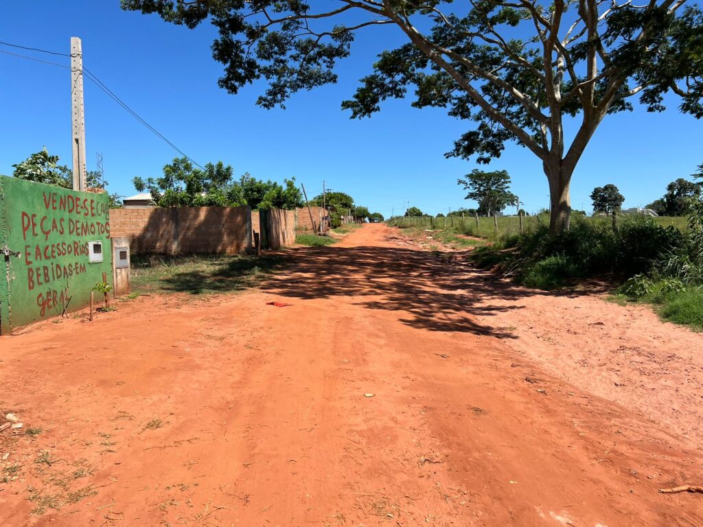 Governo de Japorã destaca urbanização e reitera pavimentação da ‘rua da Invasão’ Governo de Japorã destaca urbanização e reitera pavimentação da ‘rua da Invasão’