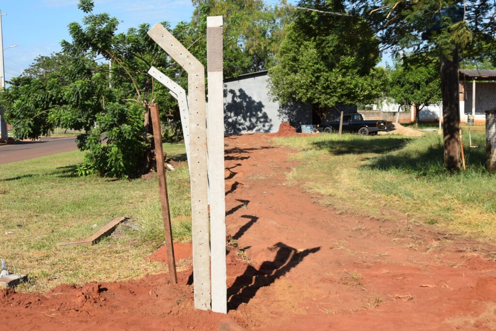 Iguatemi: Com recursos próprios, Escola Municipal de Tempo Integral Tancredo Neves será ampliada com anfiteatro e campo de futebol suíço