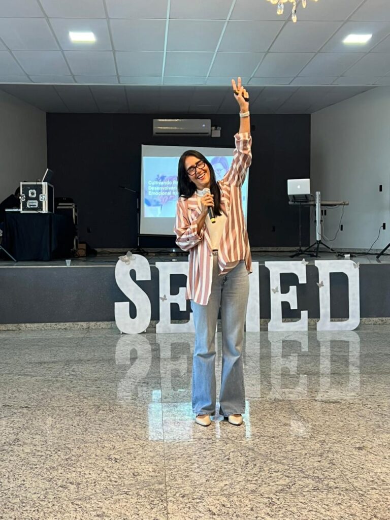 Amambai: Abertura do Ano Letivo reúne educadores e reforça compromisso com a qualidade do ensino