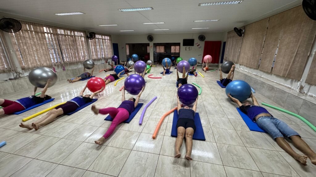 Programa da Secretaria de Saúde de Iguatemi oferece aulas de Pilates para servidores públicos e pacientes Programa da Secretaria de Saúde de Iguatemi oferece aulas de Pilates para servidores públicos e pacientes