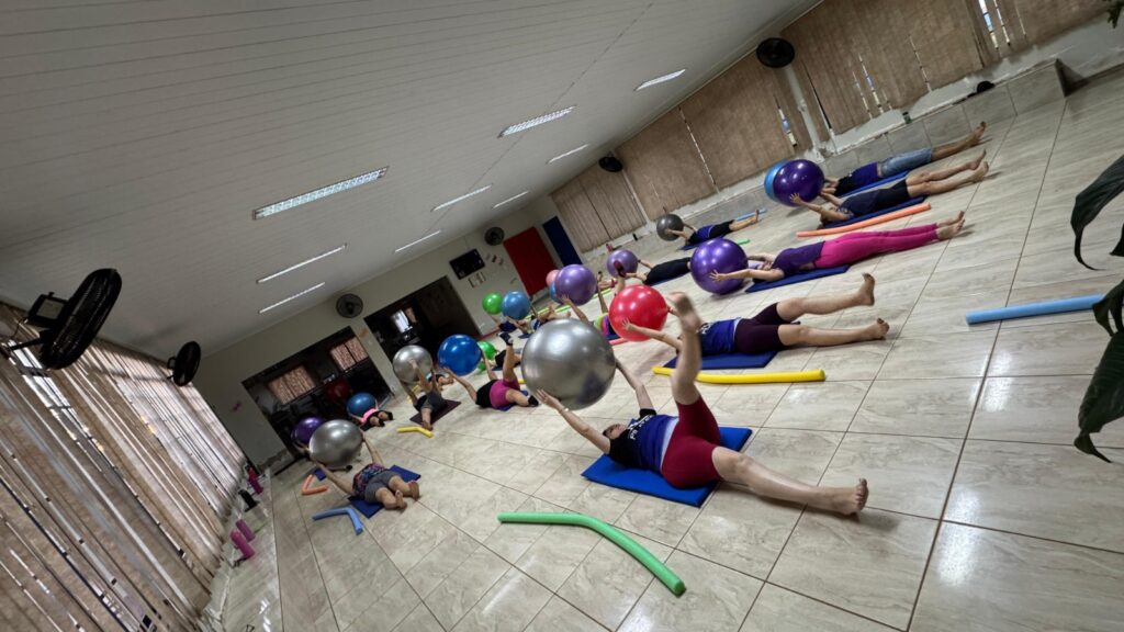 Programa da Secretaria de Saúde de Iguatemi oferece aulas de Pilates para servidores públicos e pacientes Programa da Secretaria de Saúde de Iguatemi oferece aulas de Pilates para servidores públicos e pacientes