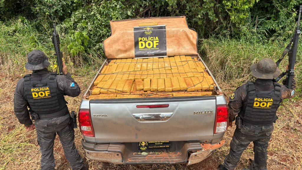 Ponta Porã: Com apoio de helicóptero, DOF apreende quase duas toneladas de maconha em caminhonete furtada