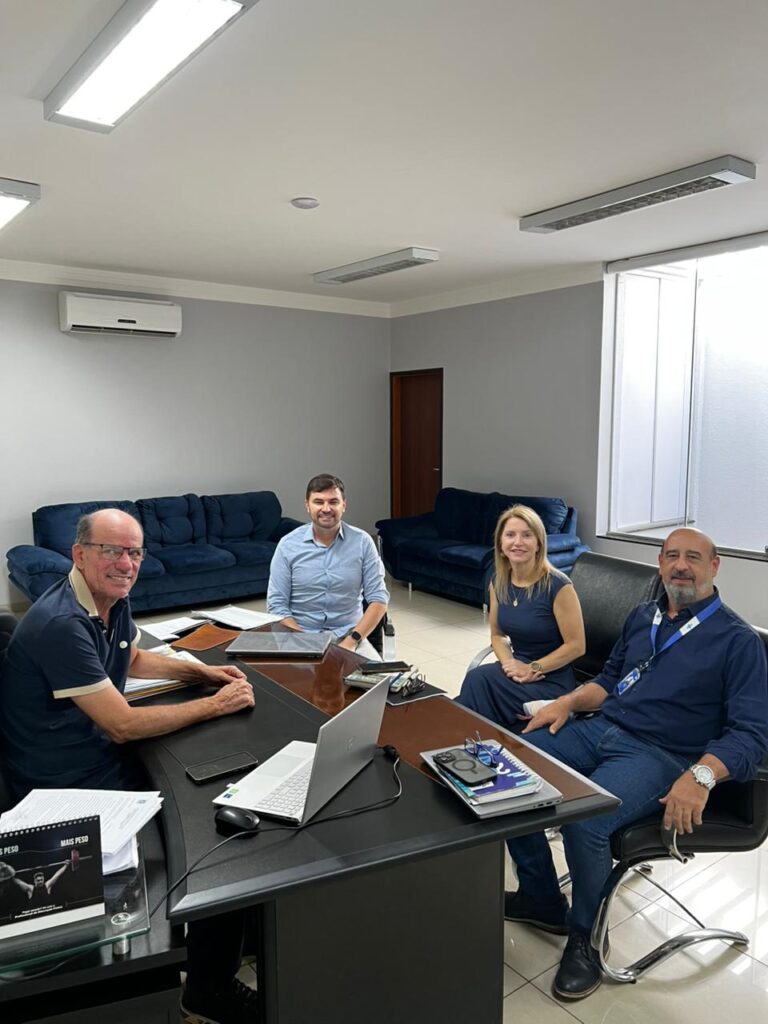 Prefeito de Amambai cumpre agenda estratégica na Capital em busca de investimentos e parcerias Prefeito de Amambai cumpre agenda estratégica na Capital em busca de investimentos e parcerias