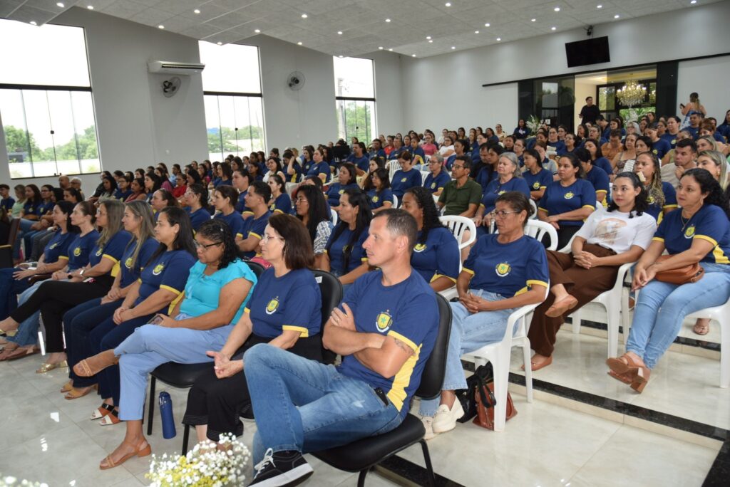Secretaria de Educação de Iguatemi promove “formação continuada” para professores e servidores que atuam na Rede Municipal de Ensino