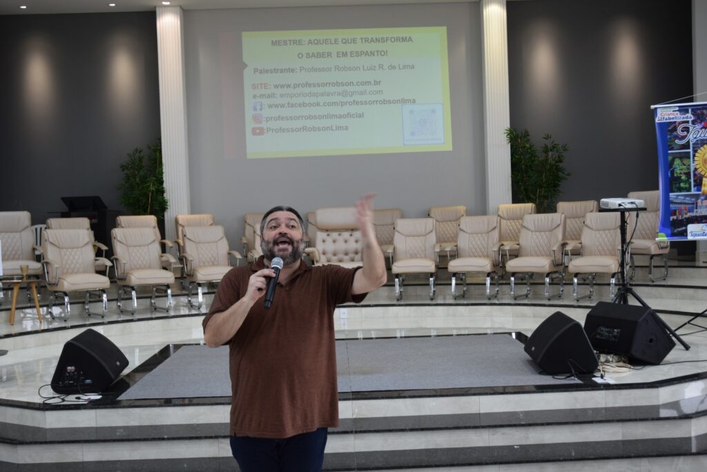 Secretaria de Educação de Iguatemi promove “formação continuada” para professores e servidores que atuam na Rede Municipal de Ensino