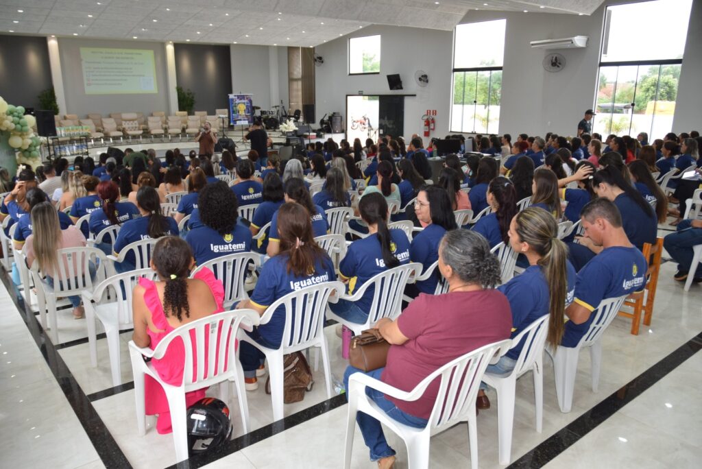 Secretaria de Educação de Iguatemi promove “formação continuada” para professores e servidores que atuam na Rede Municipal de Ensino