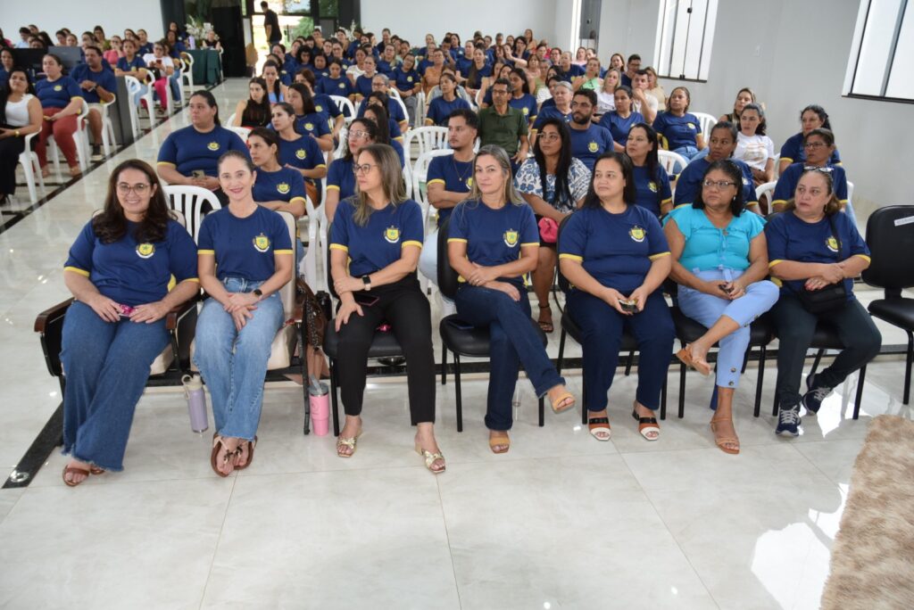 Secretaria de Educação de Iguatemi promove “formação continuada” para professores e servidores que atuam na Rede Municipal de Ensino