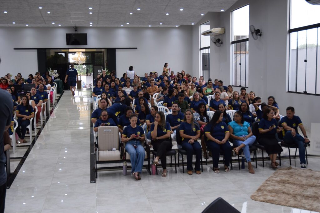 Secretaria de Educação de Iguatemi promove “formação continuada” para professores e servidores que atuam na Rede Municipal de Ensino