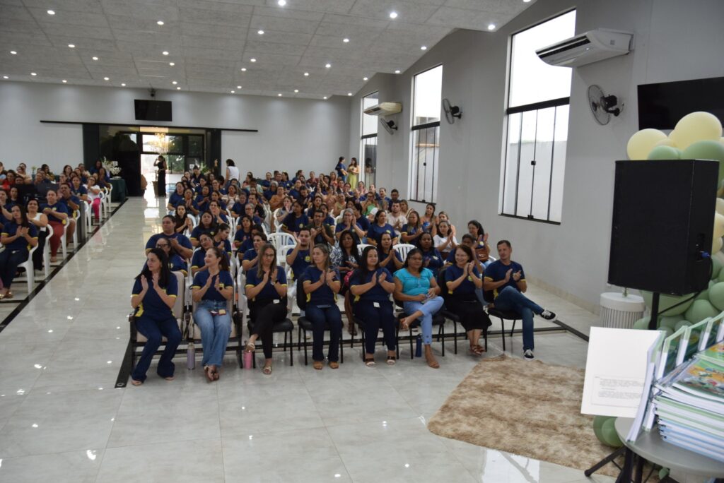 Secretaria de Educação de Iguatemi promove “formação continuada” para professores e servidores que atuam na Rede Municipal de Ensino