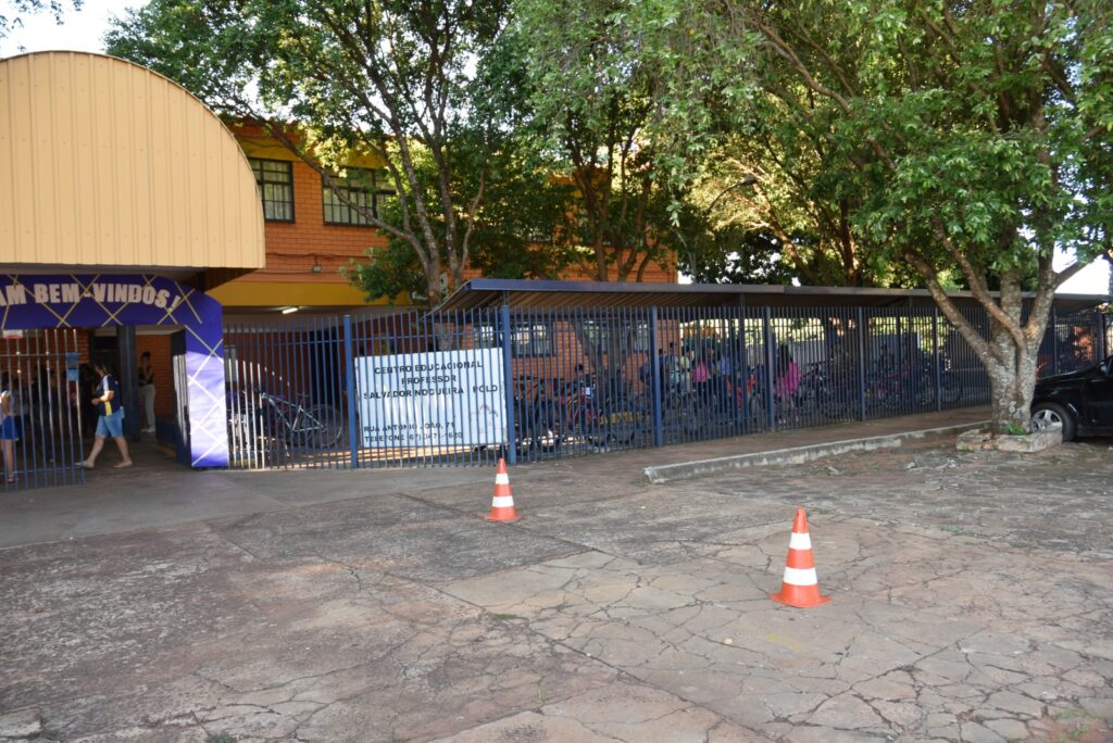 Iguatemi: Alunos da Rede Municipal de Ensino são recepcionados calorosamente por professores e profissionais, no início do ano letivo de 2026