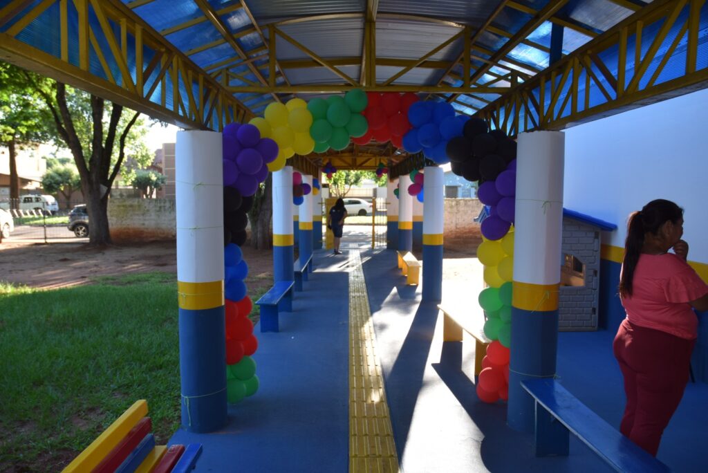 Iguatemi: Alunos da Rede Municipal de Ensino são recepcionados calorosamente por professores e profissionais, no início do ano letivo de 2026