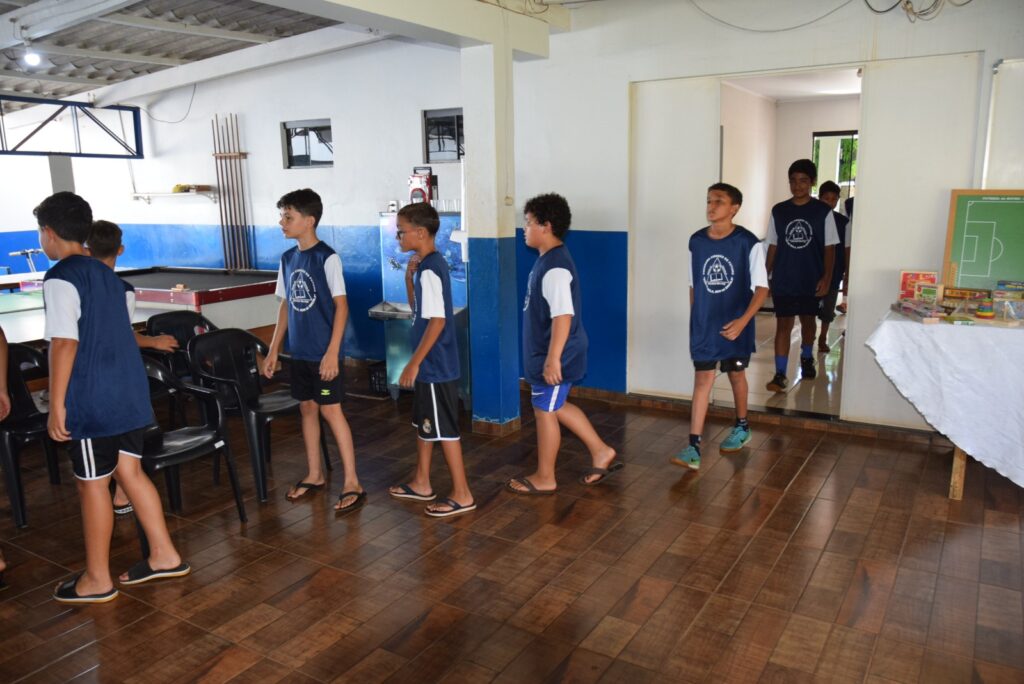 Iguatemi: Projeto da Polícia Militar "Bom de Bola, Bom na Escola" inicia suas atividades oficialmente