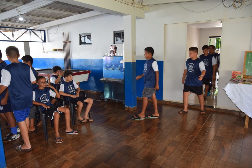 Iguatemi: Projeto da Polícia Militar "Bom de Bola, Bom na Escola" inicia suas atividades oficialmente