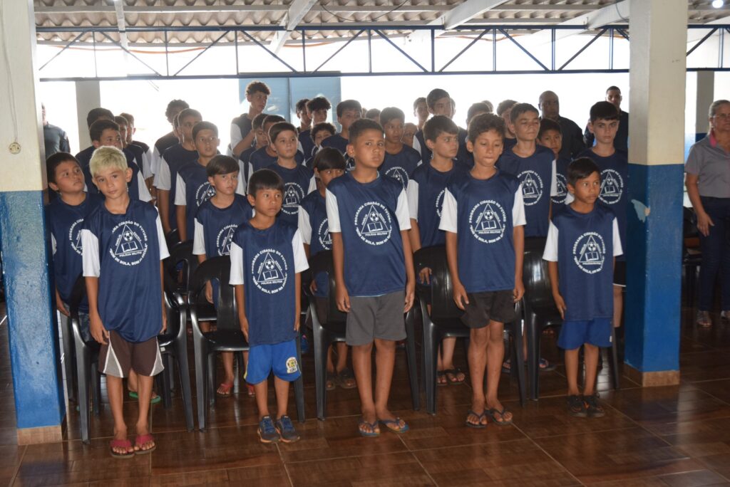 Iguatemi: Projeto da Polícia Militar "Bom de Bola, Bom na Escola" inicia suas atividades oficialmente