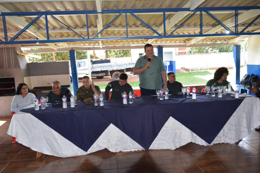 Iguatemi: Projeto da Polícia Militar "Bom de Bola, Bom na Escola" inicia suas atividades oficialmente