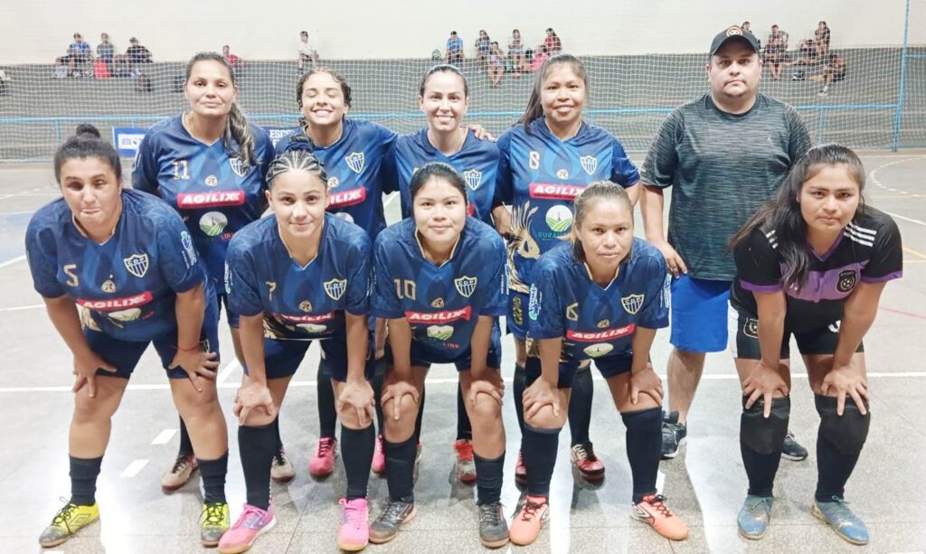 Raça União é campeã do 2º Torneio Sedesc de Futsal Feminino em Amambai