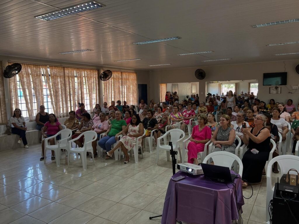 Vereadora Miriam Krenczynski participa de evento em alusão ao Dia Internacional da Mulher em Iguatemi