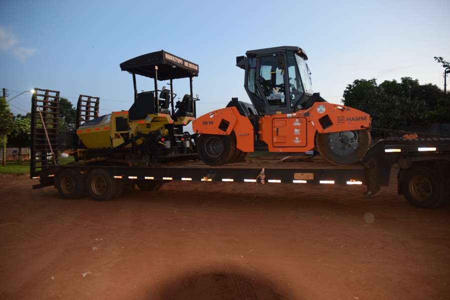 Iguatemi: Prefeito Lídio Ledesma lança oficialmente pavimentação asfáltica no bairro da Vila Nova Esperança