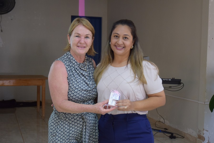 Secretaria de Assistência Social de Iguatemi promove palestra para homenagear as mulheres dos programas sociais