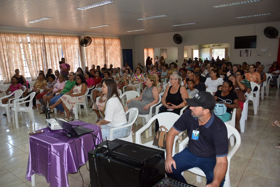 Secretaria de Assistência Social de Iguatemi promove palestra para homenagear as mulheres dos programas sociais