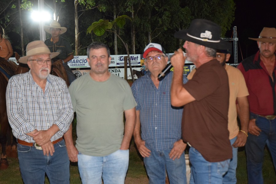 1ª etapa do Circuito Profissional do Laço Comprido Fazenda Tuneiras – CPLFT foi um verdadeiro sucesso em Iguatemi