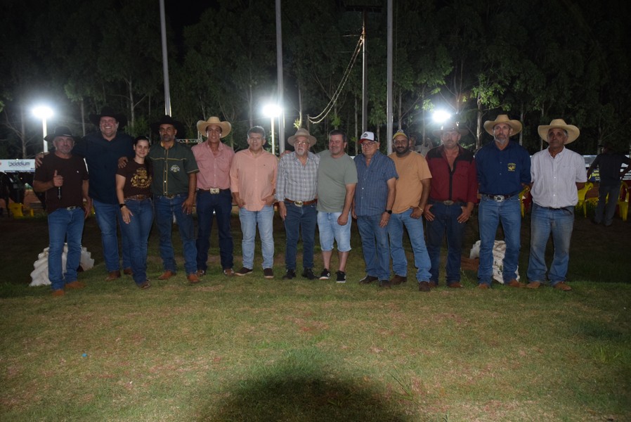 1ª etapa do Circuito Profissional do Laço Comprido Fazenda Tuneiras – CPLFT foi um verdadeiro sucesso em Iguatemi