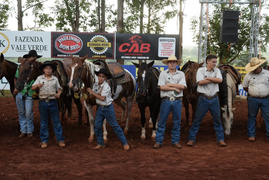 1ª etapa do Circuito Profissional do Laço Comprido Fazenda Tuneiras – CPLFT foi um verdadeiro sucesso em Iguatemi