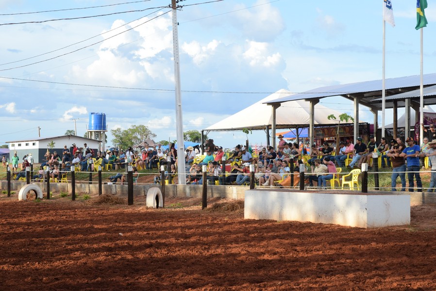 1ª etapa do Circuito Profissional do Laço Comprido Fazenda Tuneiras – CPLFT foi um verdadeiro sucesso em Iguatemi