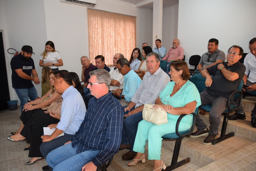 Iguatemi recebe o senador Nelsinho Trad para anunciar a liberação de emenda federal no valor de R$ 4,9 milhões para o Conisul