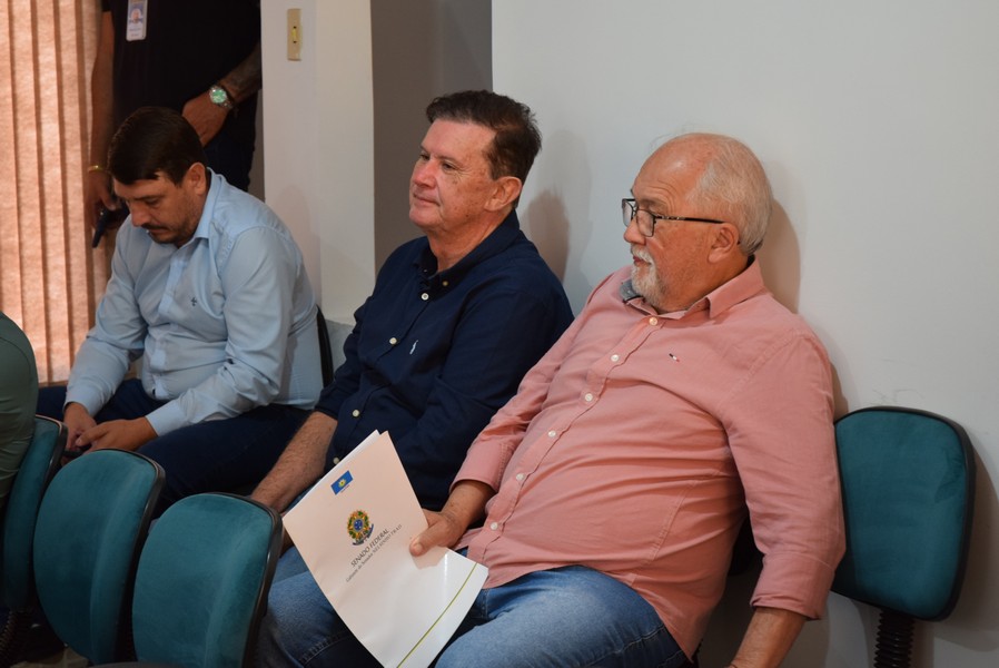 Iguatemi recebe o senador Nelsinho Trad para anunciar a liberação de emenda federal no valor de R$ 4,9 milhões para o Conisul