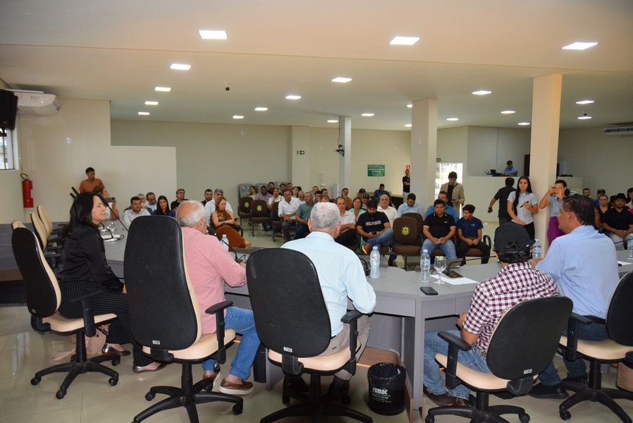 Iguatemi recebe o senador Nelsinho Trad para anunciar a liberação de emenda federal no valor de R$ 4,9 milhões para o Conisul