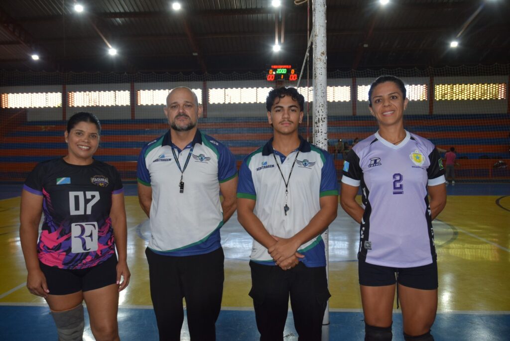 Equipes de Iguatemi se destacam na etapa do Cone Sul de vôlei masculino e feminino com 100% de aproveitamento