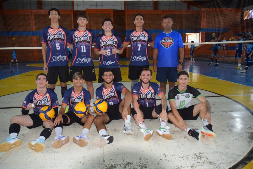 Equipes de Iguatemi se destacam na etapa do Cone Sul de vôlei masculino e feminino com 100% de aproveitamento