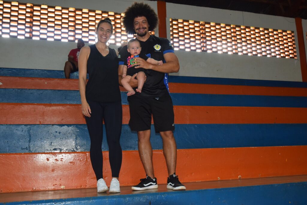 Equipes de Iguatemi se destacam na etapa do Cone Sul de vôlei masculino e feminino com 100% de aproveitamento