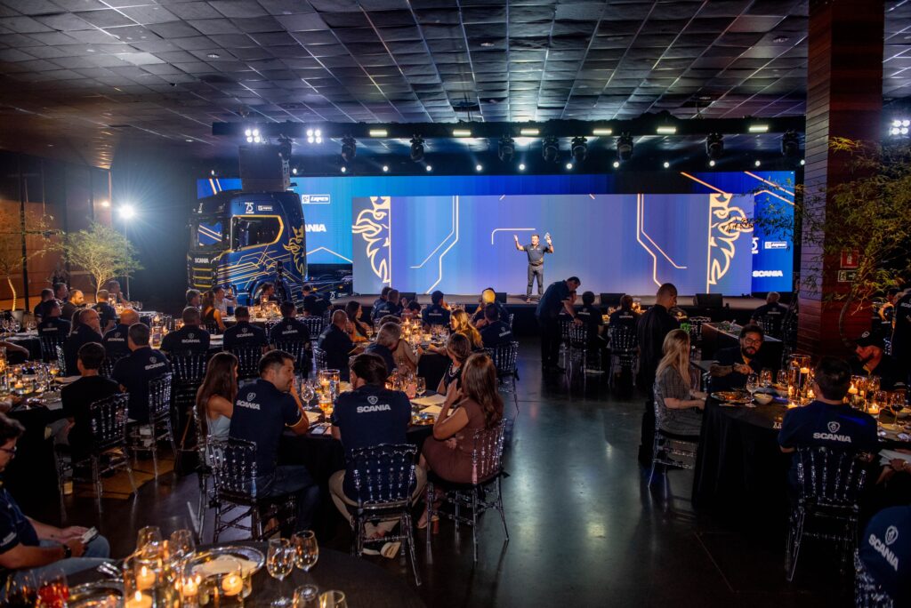 Transportadora de Dourados ganha o Dreamline especial PB 75 anos no sorteio do Consórcio Scania