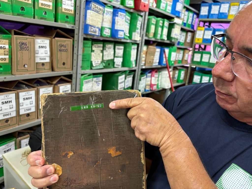 Detran de MS destina 49 toneladas de papel em 2025 e transforma descarte em solidariedade