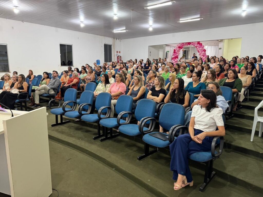 Semana da Mulher reúne participantes em palestra sobre novos horizontes em Tacuru