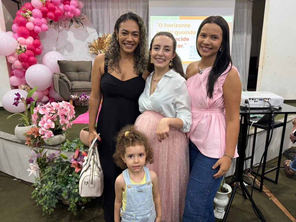 Semana da Mulher reúne participantes em palestra sobre novos horizontes em Tacuru