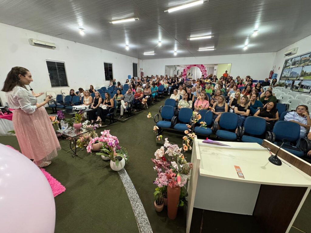 Semana da Mulher reúne participantes em palestra sobre novos horizontes em Tacuru
