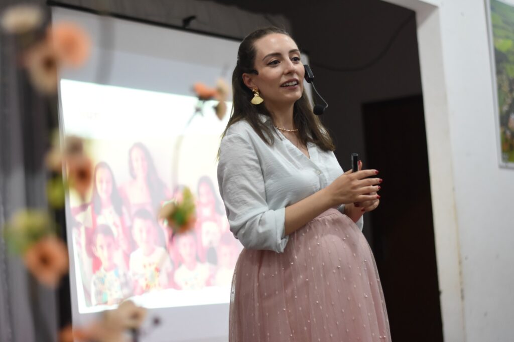 Semana da Mulher reúne participantes em palestra sobre novos horizontes em Tacuru