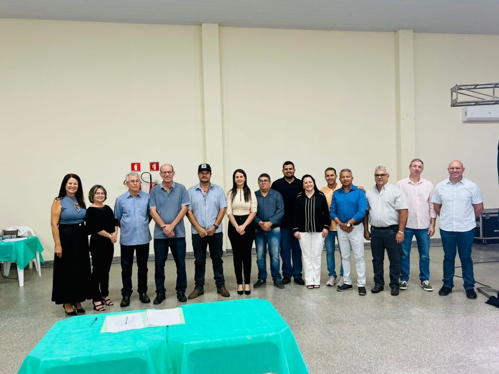 Prefeitura de Amambai firma aproximadamente R$ 18 milhões em convênios e parcerias com entidades e APMs