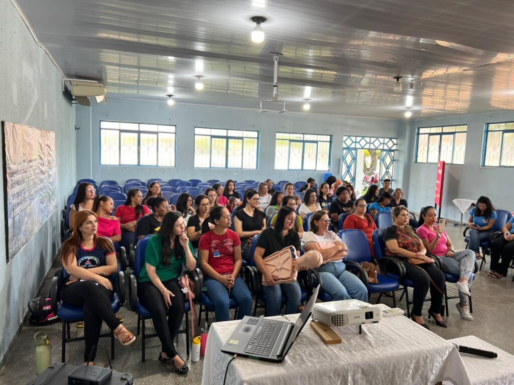 Professores da rede municipal participam de capacitação em primeiros socorros em Amambai