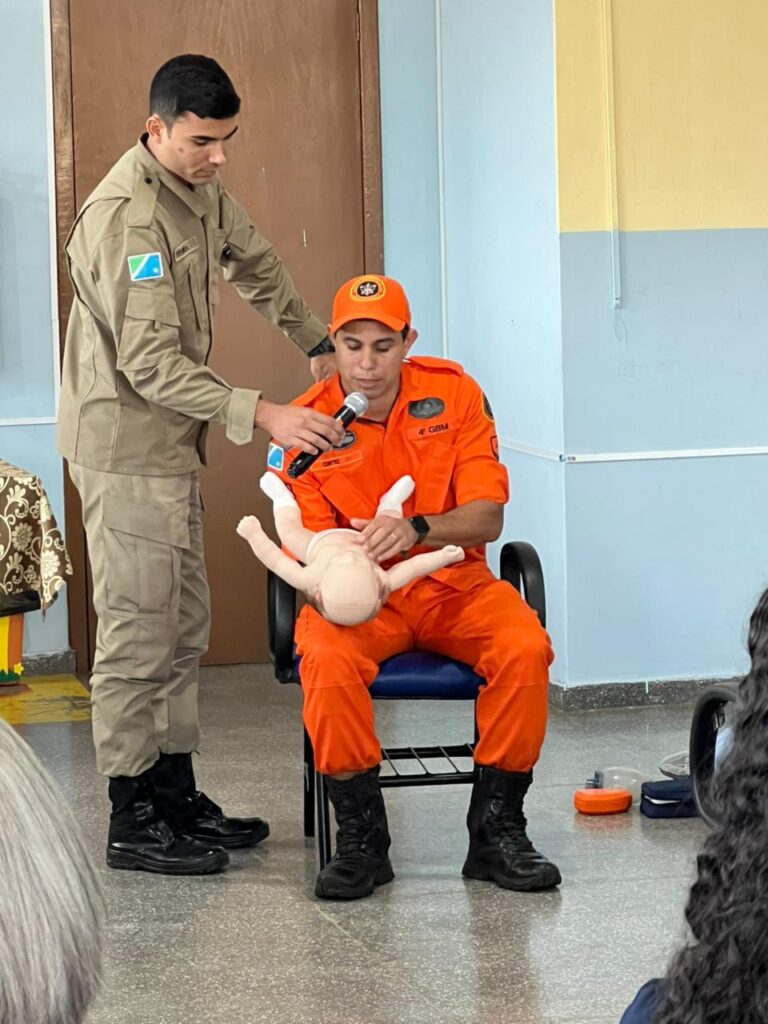 Professores da rede municipal participam de capacitação em primeiros socorros em Amambai