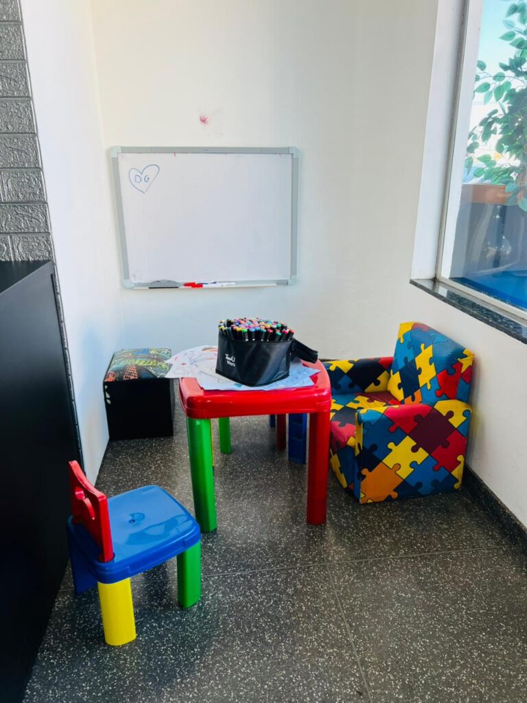 Barbearia DG é reinaugurada e simboliza força do empreendedorismo em Amambai